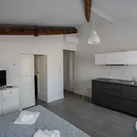 Monolocale Le Rondini Centralissimo Apartment *